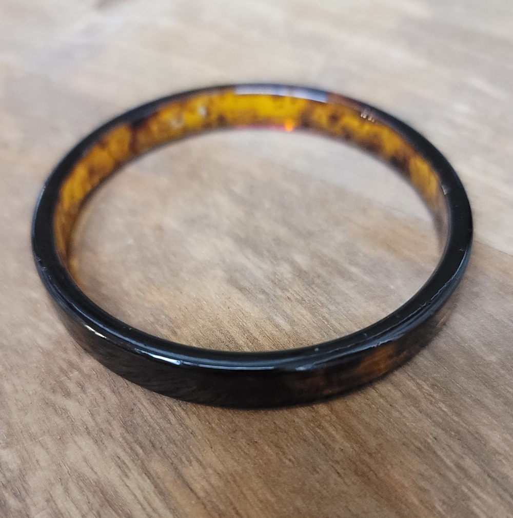 Tortoiseshell Acrylic Bangle Bracelet - Vintage - image 5